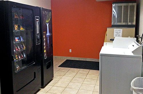 Motel 6 Omaha - photo 8