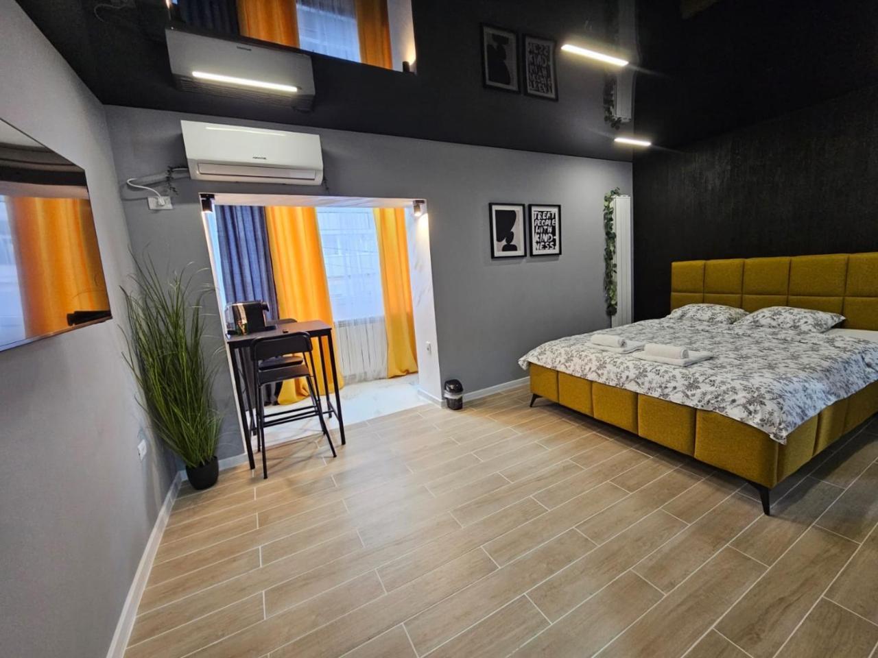 B16 Studio - carbon neutral hotel in Braila