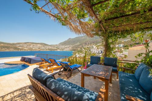 Villa Cemkan — 4-Star Luxury Hotel in Kalkan, Turkey