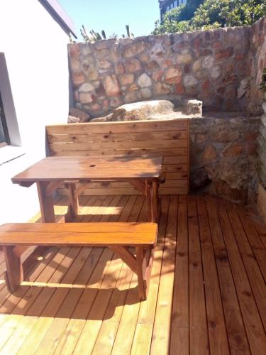 Studio Apartment in Glencairn