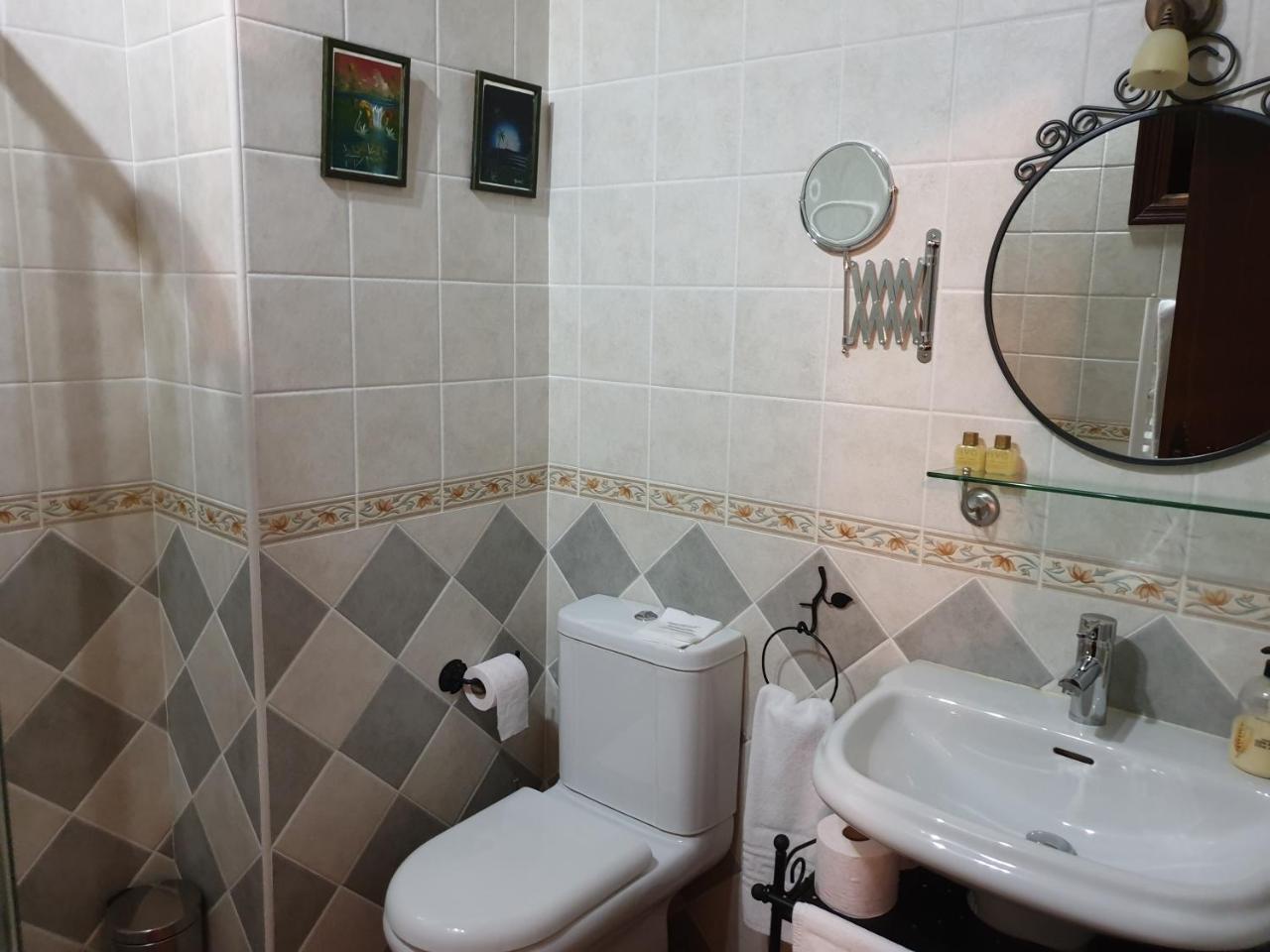 Casaruraltiarosa — Unknown City — photo 4