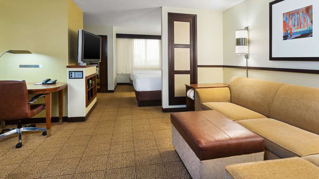 Hyatt Place Fort Lauderdale Cruise Port & Convention Center - photo 30