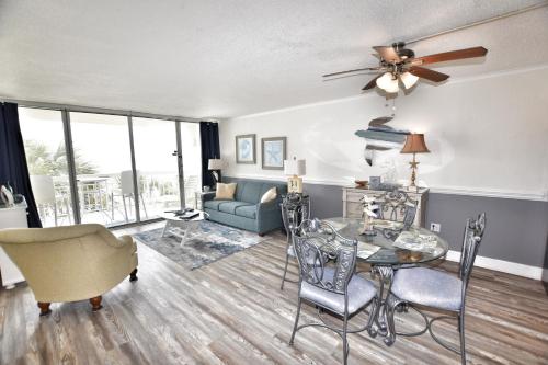 0208 Waters Edge Resort 1 Bedroom Condo by RedAwning - photo 8