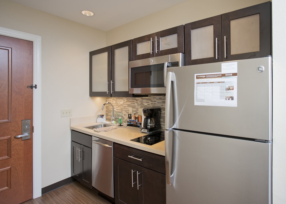 Staybridge Suites Baltimore Inner Harbor by IHG - photo 60