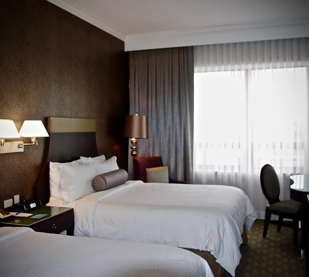 La Banque Hotel - photo 21
