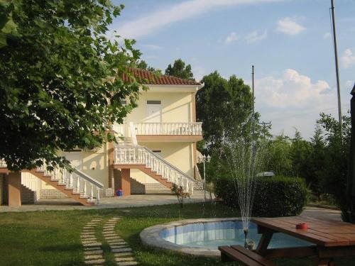 Estia — hotel in Orestiada