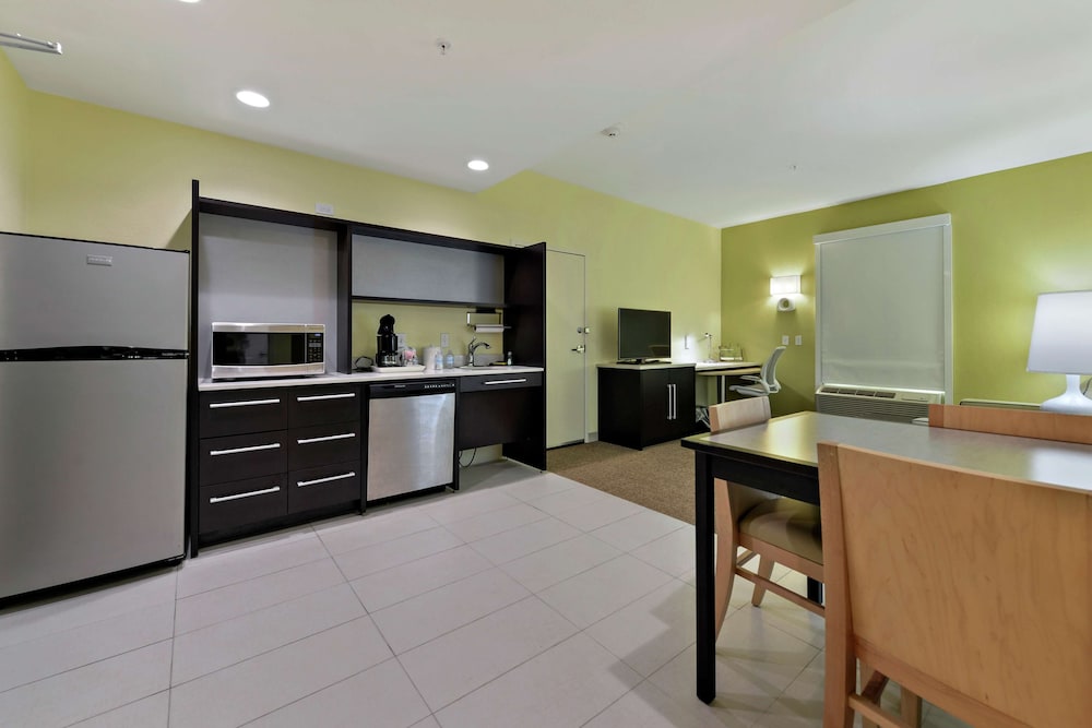 Home2 Suites by Hilton Gulfport I 10 - photo 37