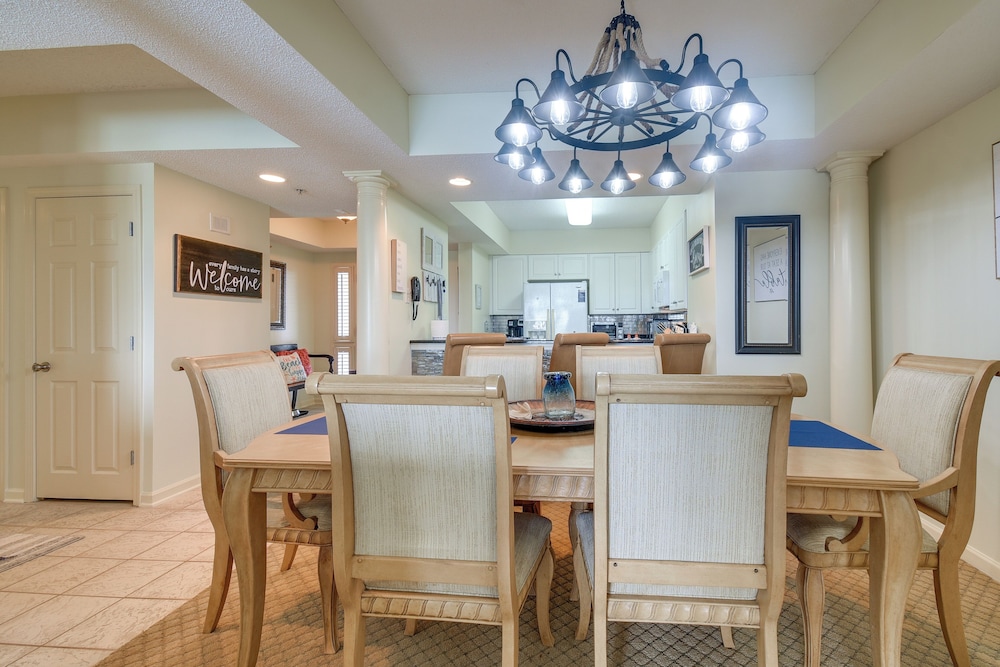 Barefoot Resort Condo about 2 Mi to Beach Access - photo 8