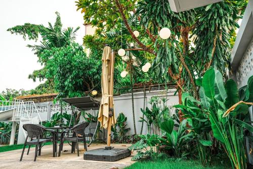 906 Bangkok City Center Single Pool Villa BTS Asok 5 Bedrooms 6 Bathrooms