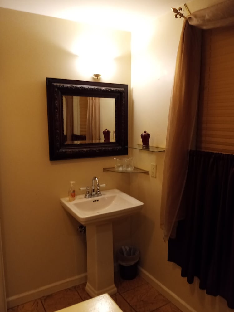 All Season's Groveland Inn - photo 46