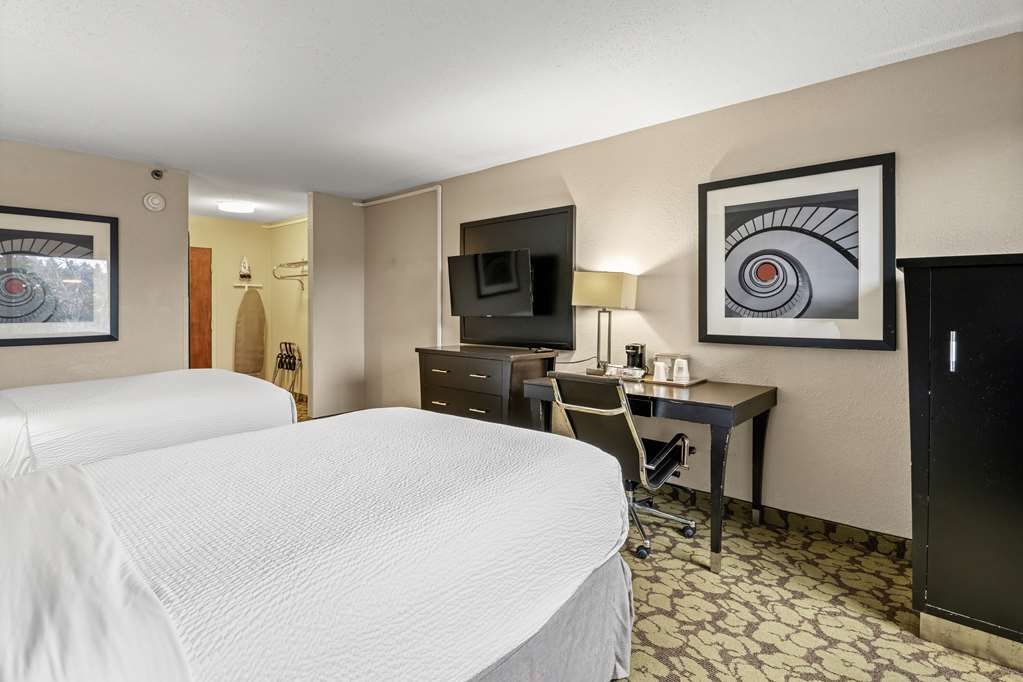 Red Lion Hotel Charlotte - photo 22