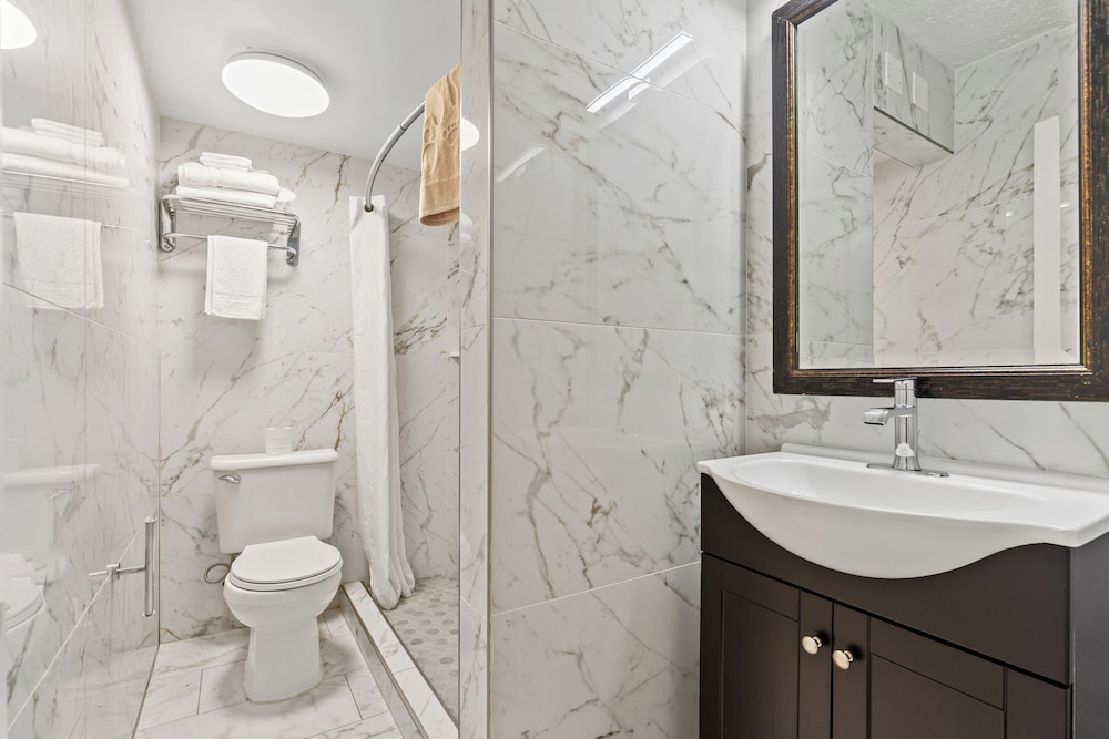 Ocean 5 Hotel - photo 27