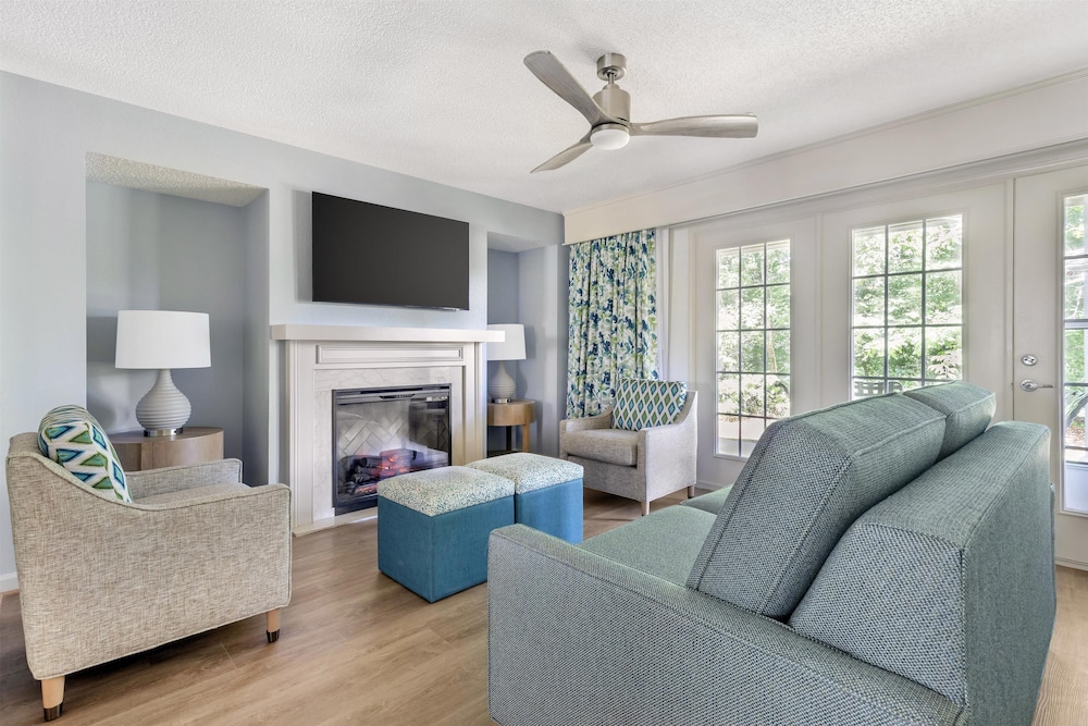 Hilton Vacation Club Greensprings Williamsburg - photo 16