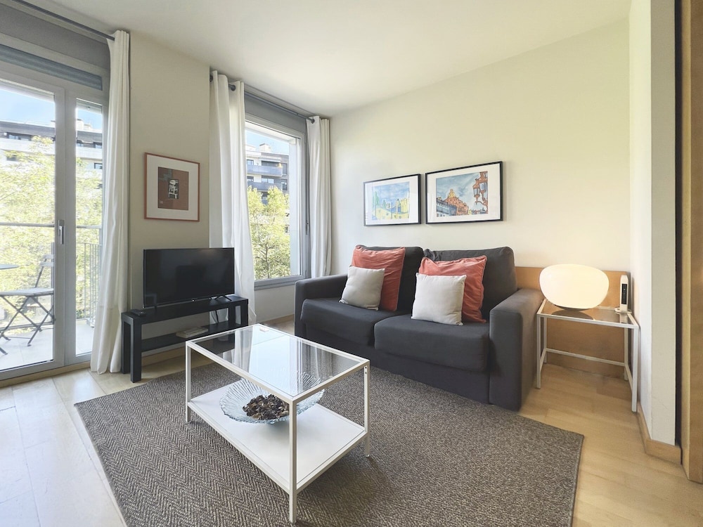 Stay U nique Apartments Venecuela — 4-Star Luxury Hotel in Barcelona, Spain