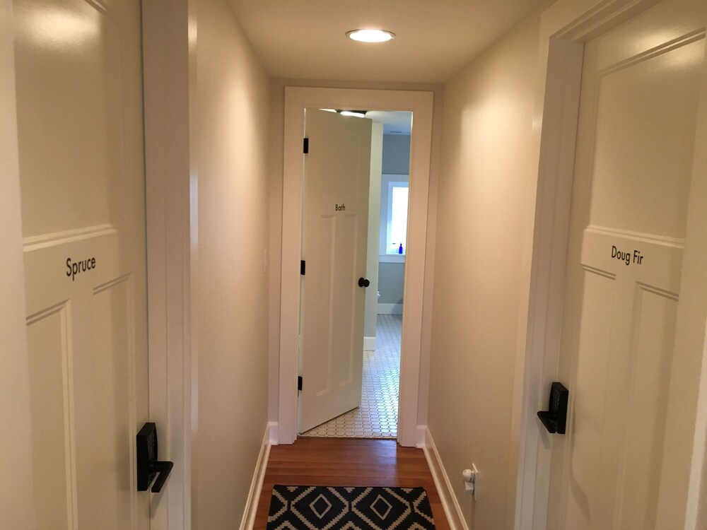 The Alberta Petite Hotel - photo 33