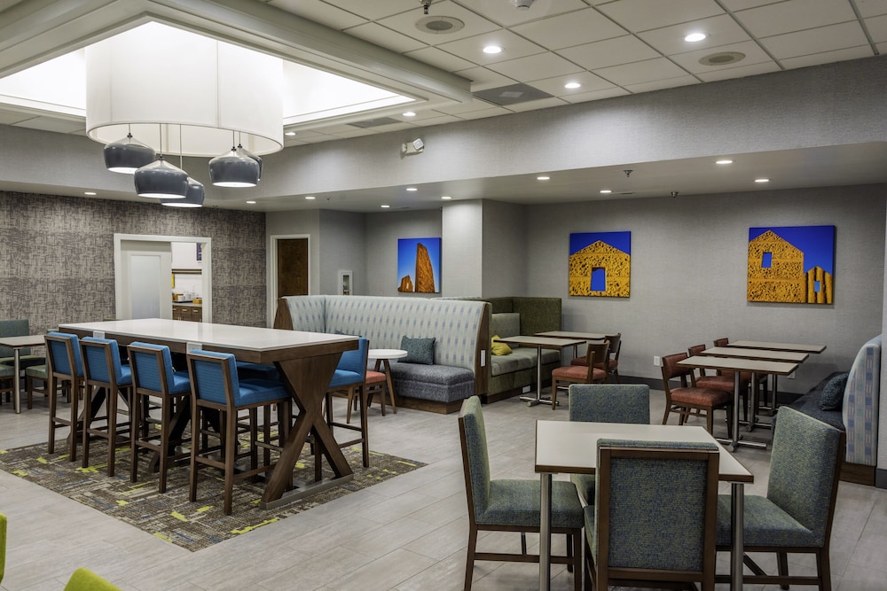 Hampton Inn Kinston - photo 36