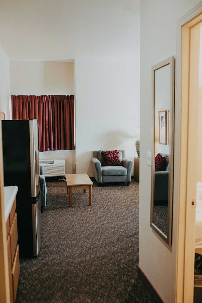 Carson City Plaza Hotel And Event Center — Carson