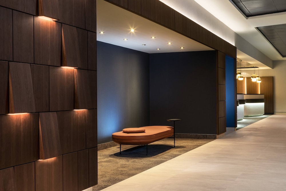 Frankfurt Airport Marriott Hotel — Frankfurt Am Main — photo 3