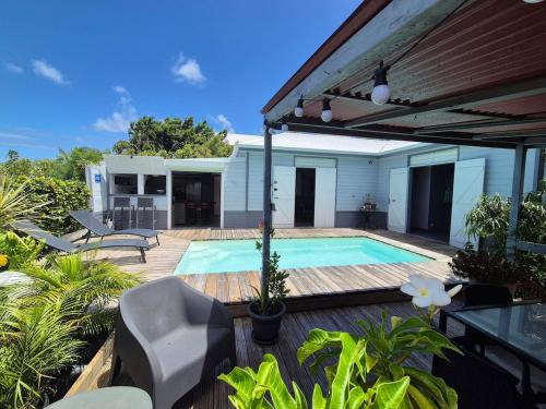 Villa Cosy New — 4-Star Luxury Hotel in Saint-Francois, Guadeloupe