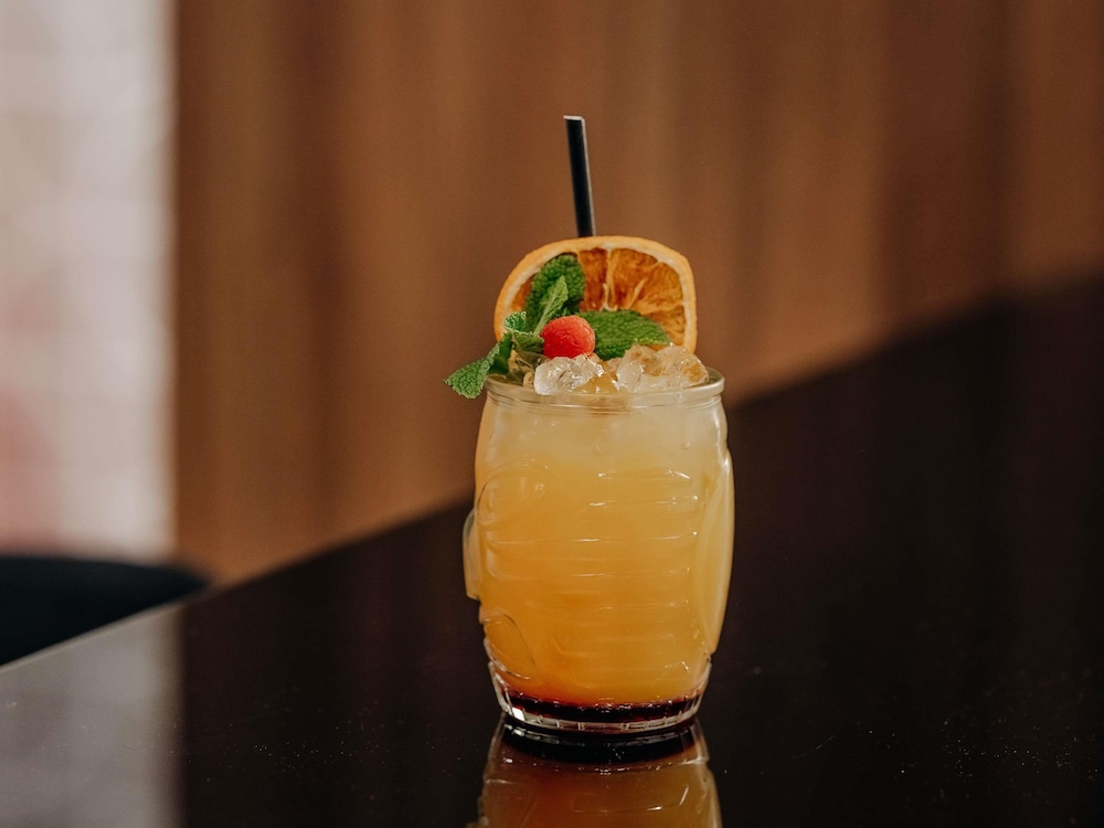 מזון ומשקאות