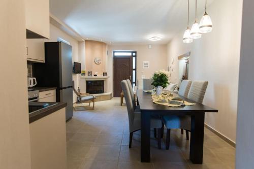 Papa Antonis Stone House — 4-Star Luxury Hotel in Zaros, Greece