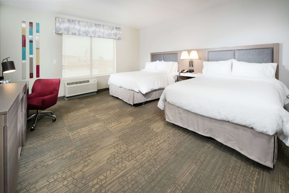 Hampton Inn & Suites Santa Maria - photo 15