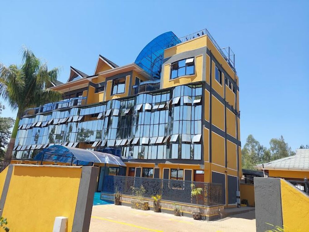 The Grand Brystal Comfort Inn in Busia, Kenya