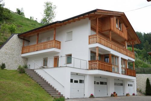 Ciasa de Zeno — hotel in San Cassiano