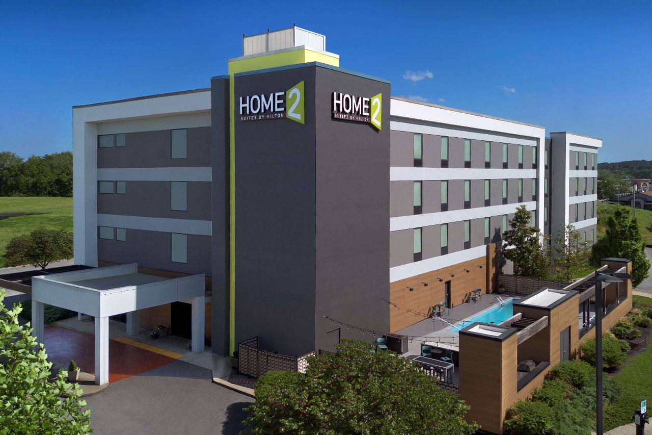 Home2 Suites by Hilton Clarksville Ft. Campbell - photo 2