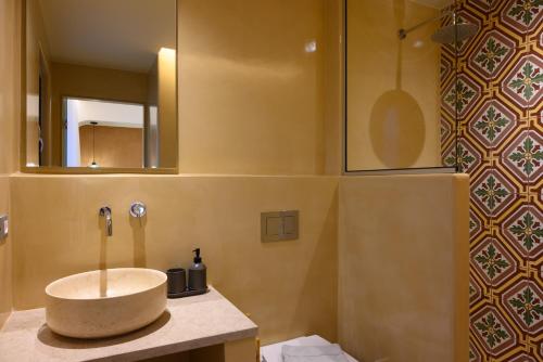Asteria Seafront Luxury Apartment — 4-Star Luxury Hotel in Agios Nikolaos, Greece