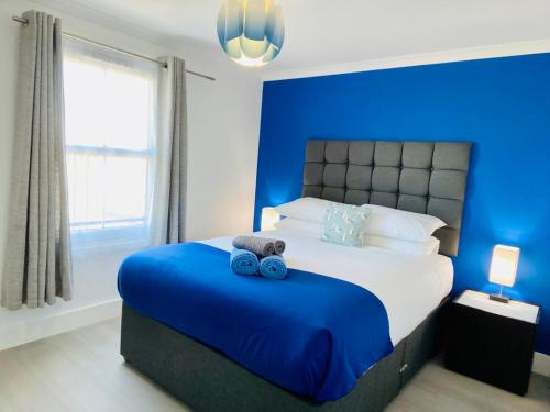 Oceano Carbis bay St Ives 1 bed apartment with free parking near to the beach — 4-Star Luxury Hotel in St Ives, United Kingdom