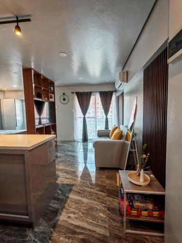 Traveler's Nest near Airport Netflix Stylish Cozy with swimming pool — 4-Star Luxury Hotel in Lapu-Lapu City, Philippines