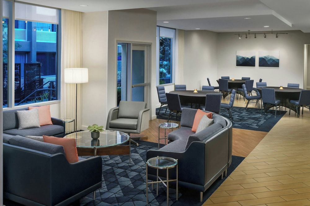 Courtyard by Marriott Los Angeles Woodland Hills - photo 38