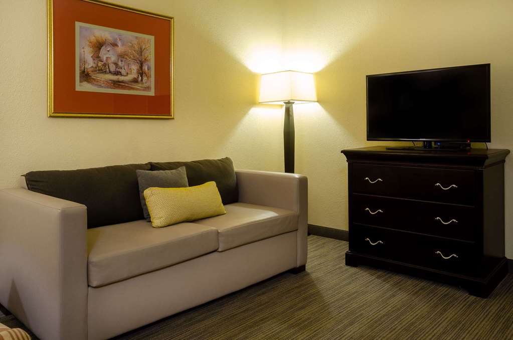 Country Inn & Suites by Radisson Tuscaloosa AL - photo 8