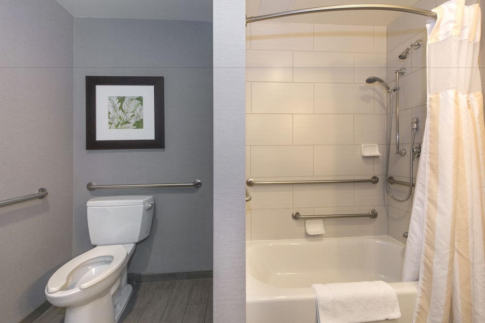 Hilton Garden Inn Raleigh Cary - photo 40
