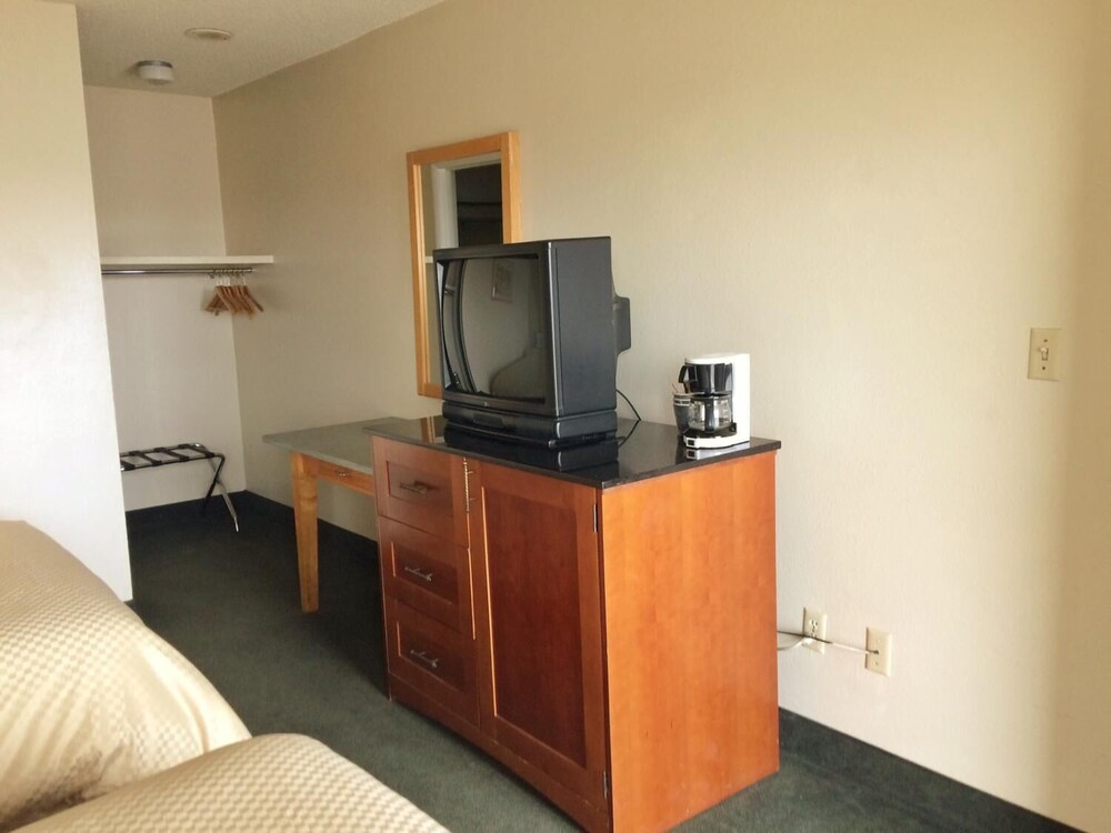 Battle Mountain Inn - photo 10