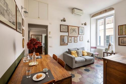 Colosseo Apartment Heart of Rione Monti — 4-Star Luxury Hotel in Rome, Italy