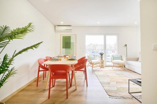 Stylish Apartments by the Beach By TimeCooler — 4-Star Luxury Hotel in Setubal, Portugal