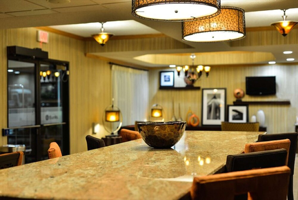 Hampton Inn Sturgis Lagrange Area - photo 6