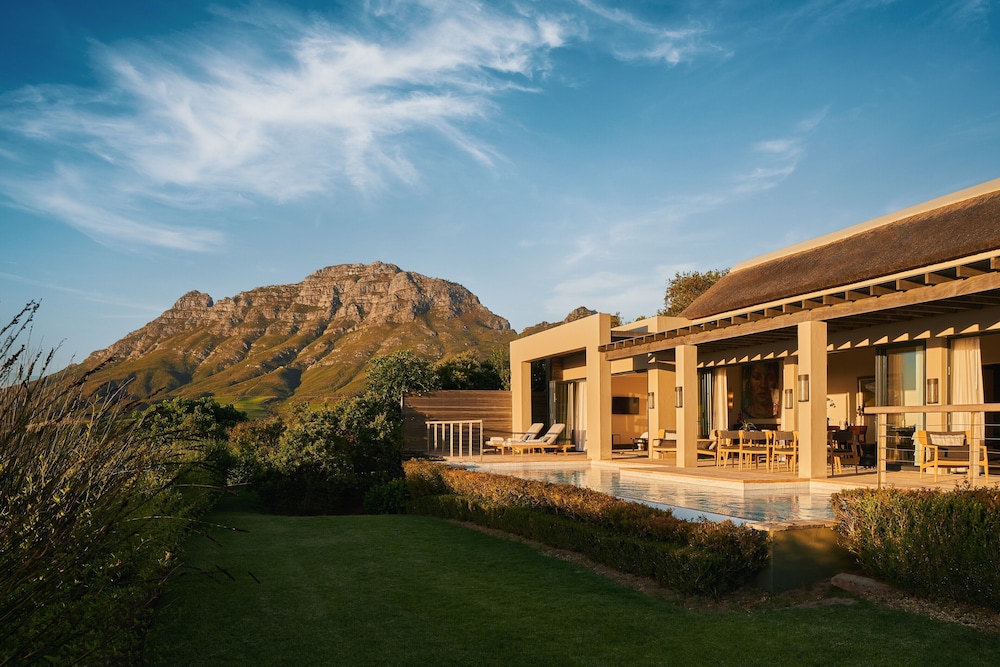 Delaire Graff Lodges and Spa — 5-Star Luxury Hotel in Stellenbosch, South Africa