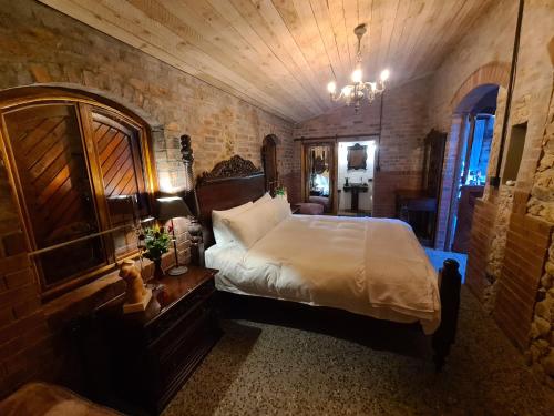 The Stables — 4-Star Luxury Hotel in None, South Africa