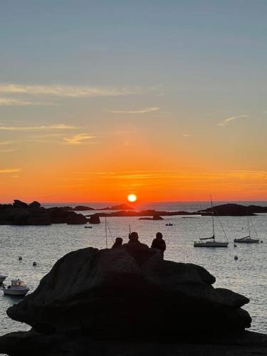 Vacances Plages Mer Balades Ou Gr34 — hotel in Tregastel