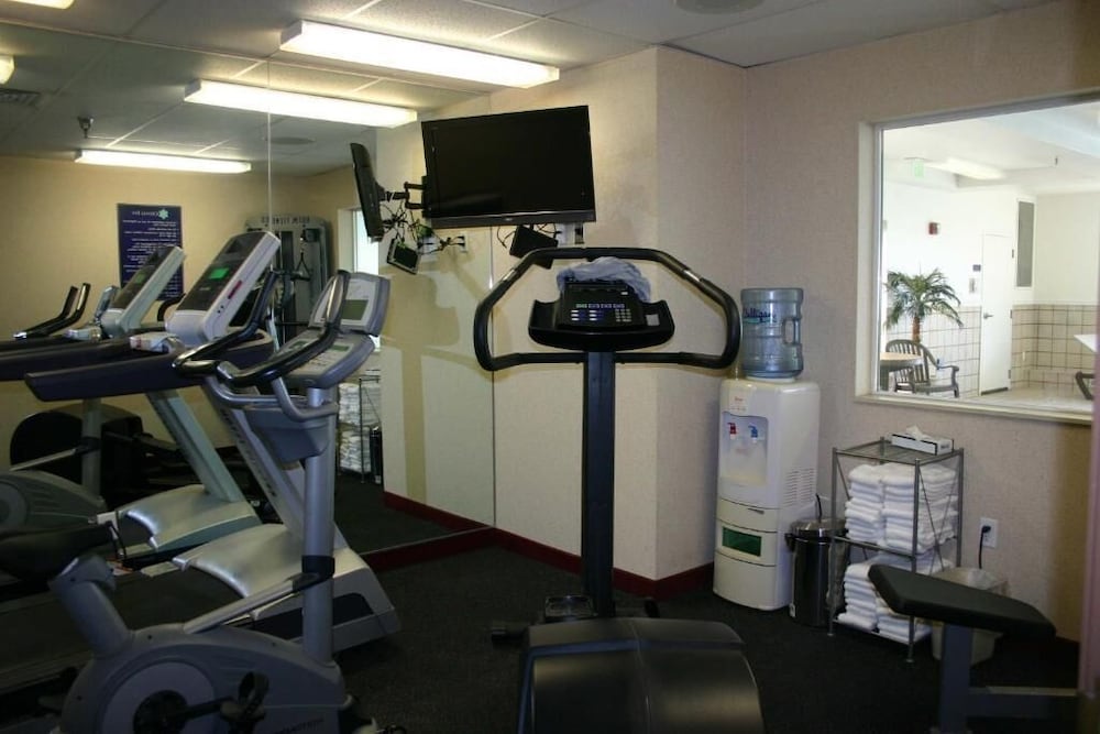 Crystal Inn Hotel & Suites Great Falls - photo 13
