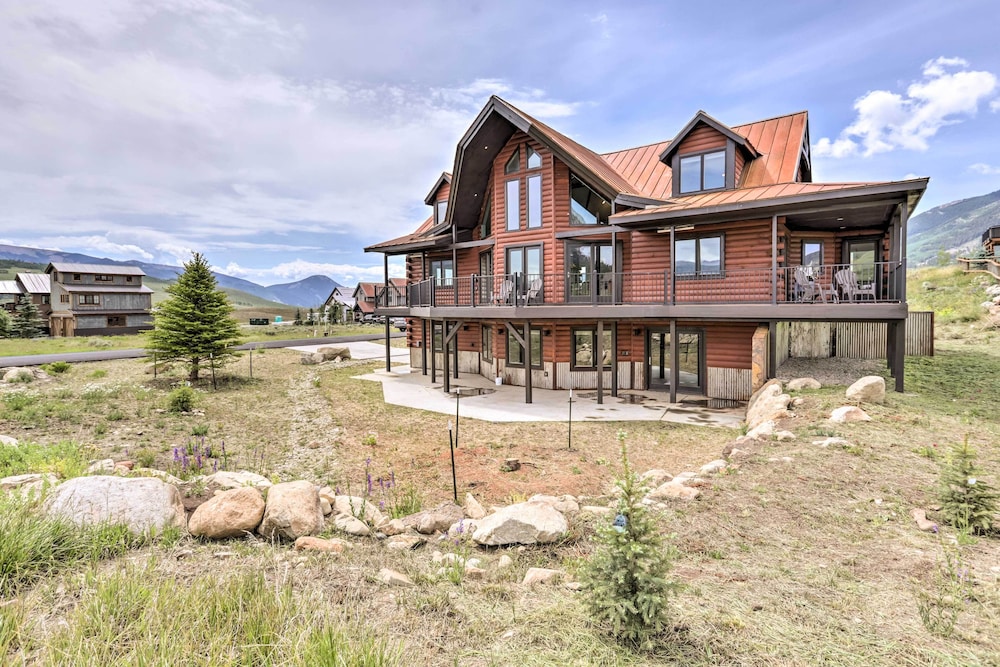 Crested Butte Getaway Less Than 7 Mi to Ski Resort — hotel in Crested Butte