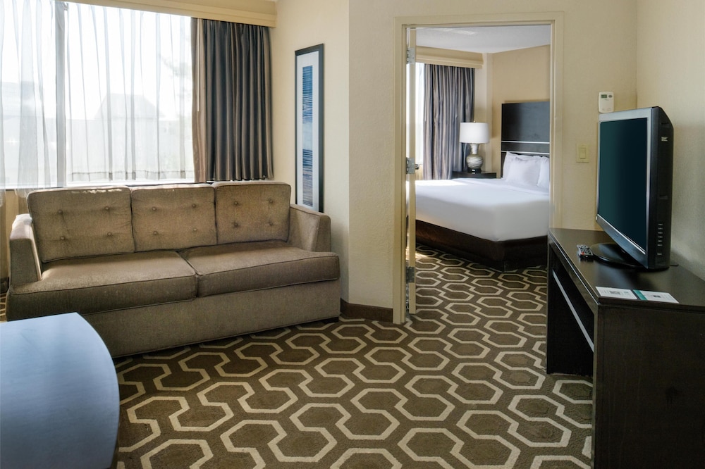 Hampton Inn by Hilton St. Louis Airport - photo 44