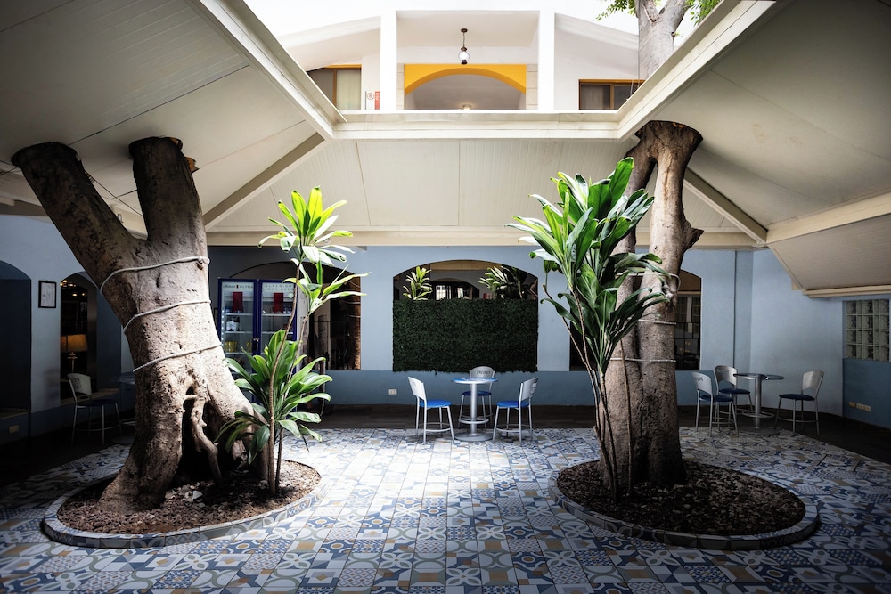 Hotel Suites Kino
