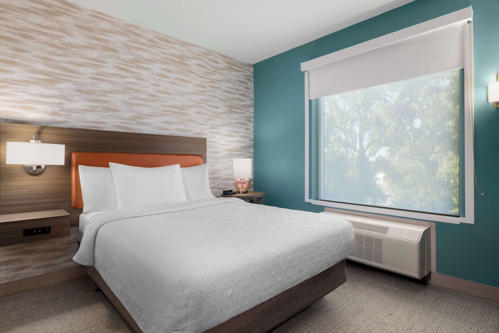 Home2 Suites by Hilton Virginia Beach Princess Anne - photo 6