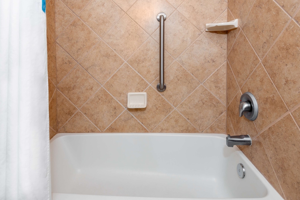 Hampton Inn & Suites Sarasota Lakewood Ranch - photo 31