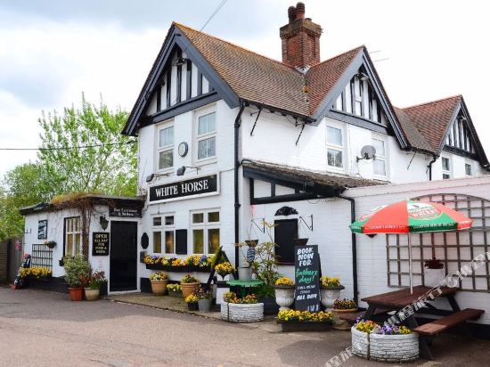 The White Horse Crostwick - carbon neutral hotel in Norwich