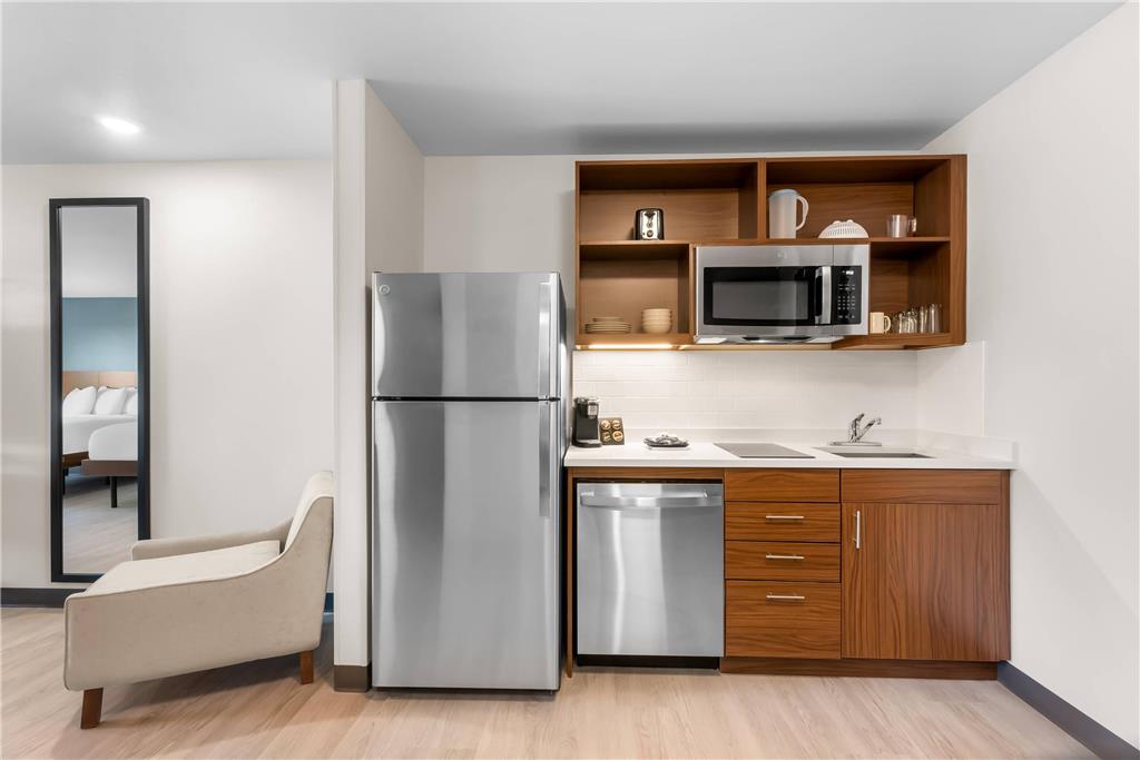 Everhome Suites Cheyenne - photo 23